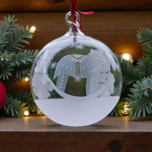 Glaskugel mit Schaukelpferd